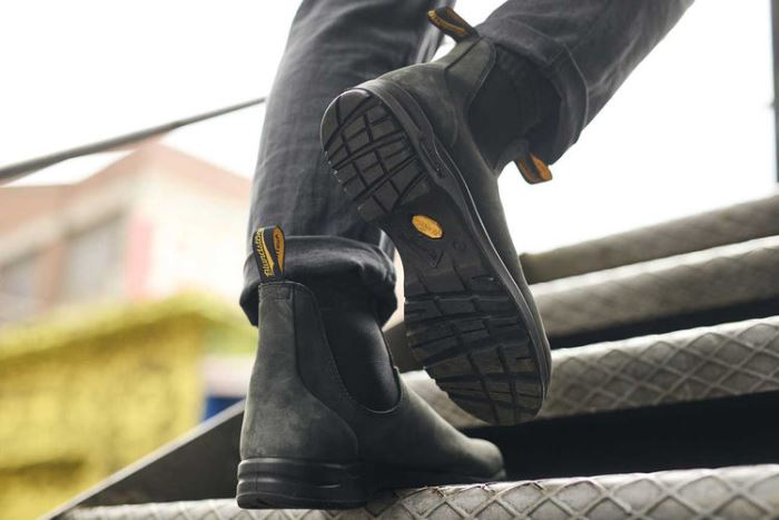 Blundstone Women's Winter Boots 2055 Rustic Black