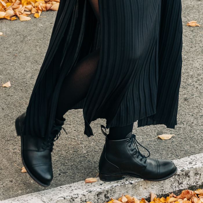 Blundstone Women's Heritage Lace Up Boots Black