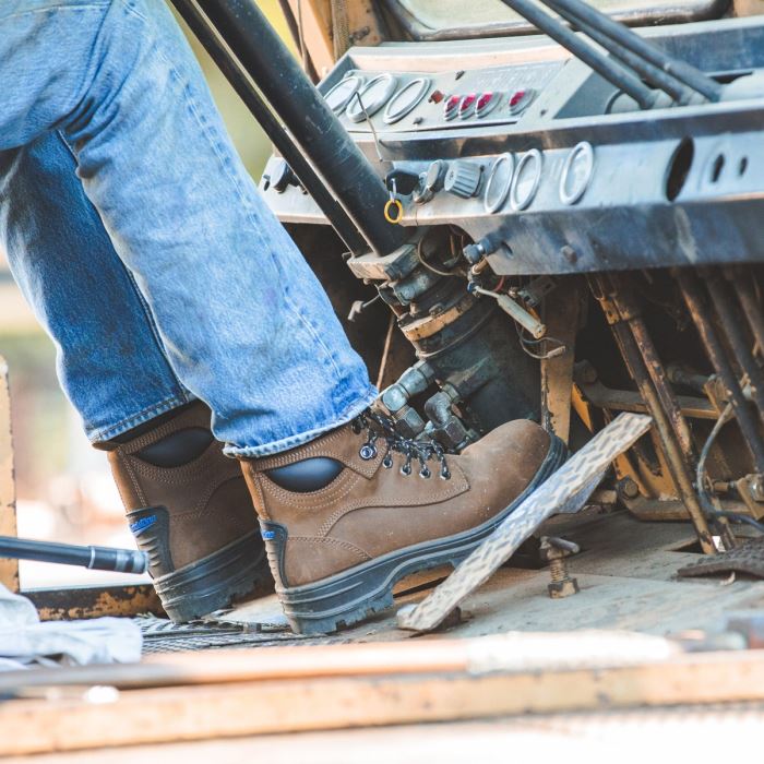 Work Series Lace Up Boots Crazy Horse Blundstone