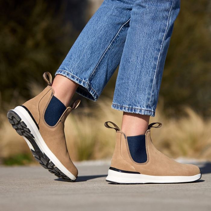 Women's Active Chelsea Boots Sand/Navy Blundstone