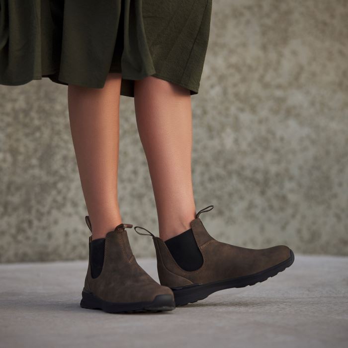 Blundstone Women's Active Chelsea Boots Rustic Brown